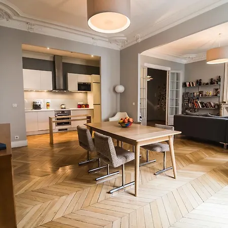 Apartment Le Magnifique - 3 Chambres 9e