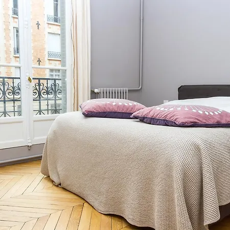 Apartment Le Magnifique - 3 Chambres 9e *